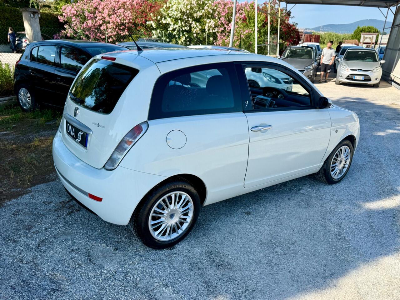 Lancia Ypsilon 1.2 Benzina 73milaKM Neopatentati