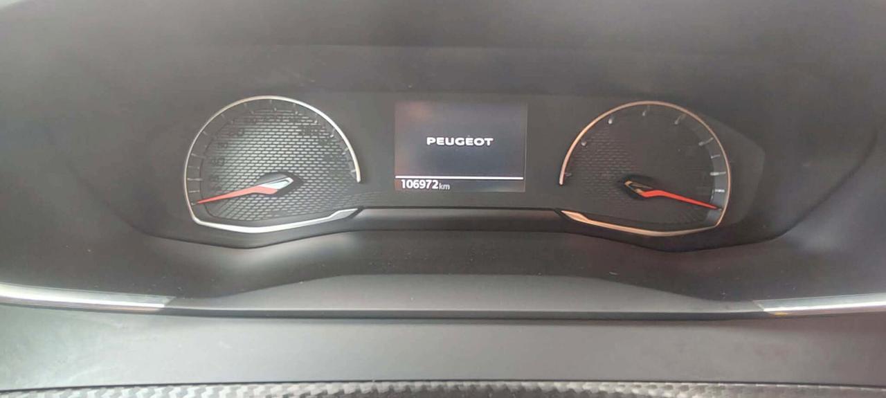 Peugeot 2008 BlueHDi 110 S&S Active Pack