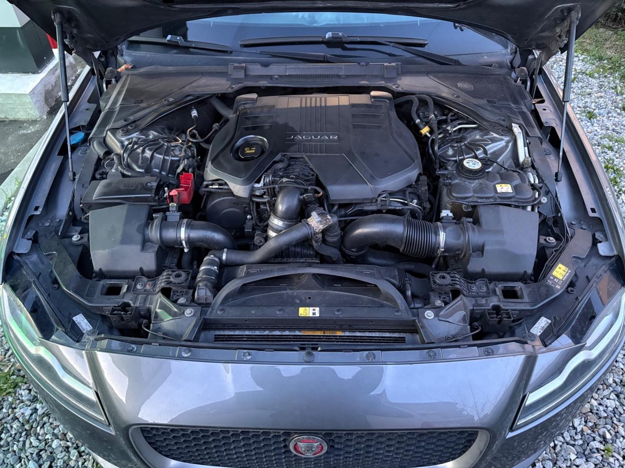 Jaguar XF 3.0 D V6 300 CV aut. R-Sport MOTORE KO