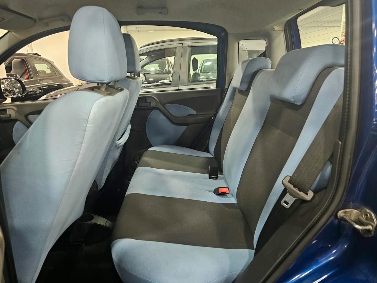 NUOVA FIAT PANDA EMOTION PLUS 1.2 BENZ 60CV - AUTO COME NUOVA.