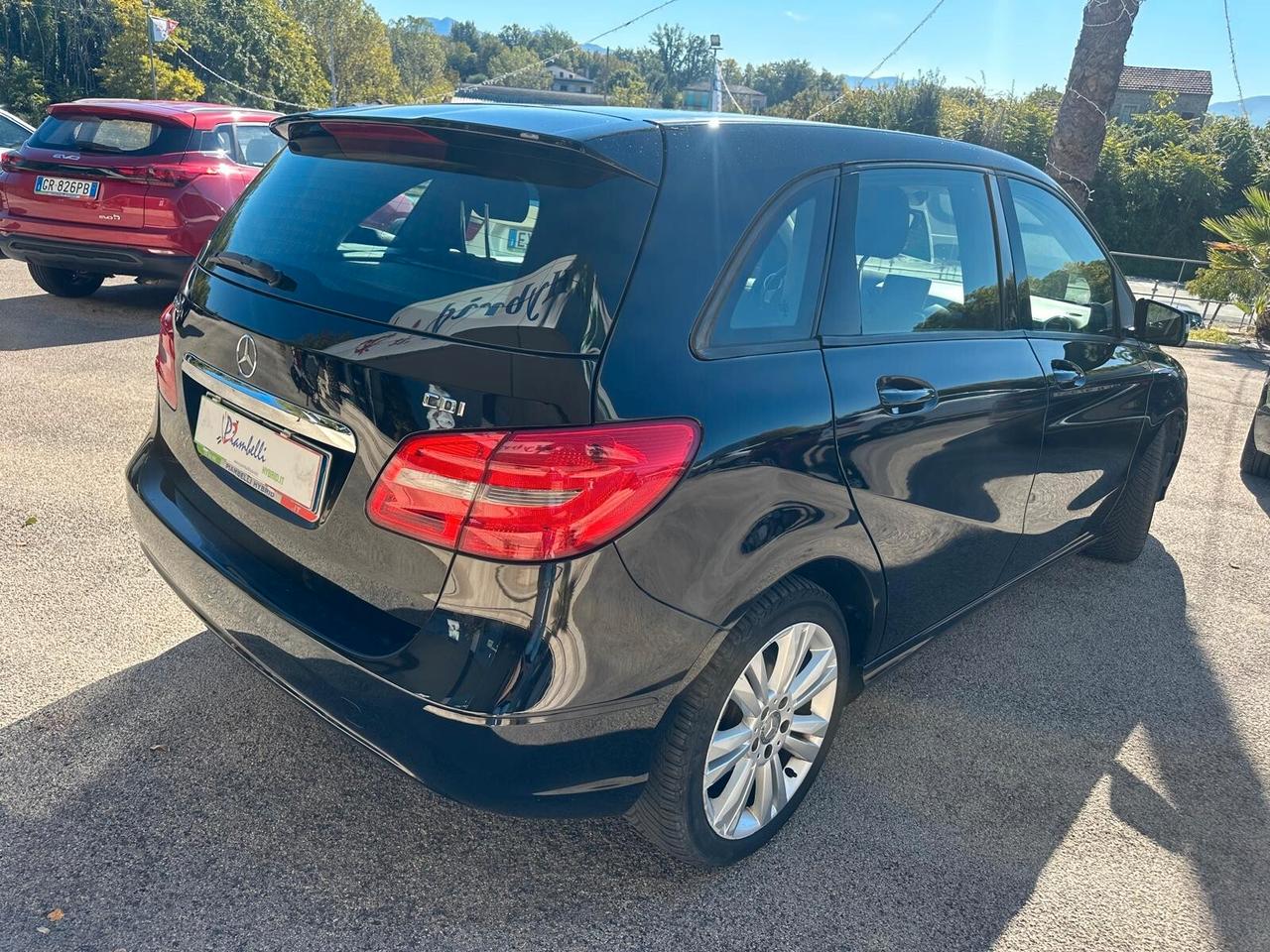 Mercedes-benz B 180 CDI Premium NEOPATENTATI