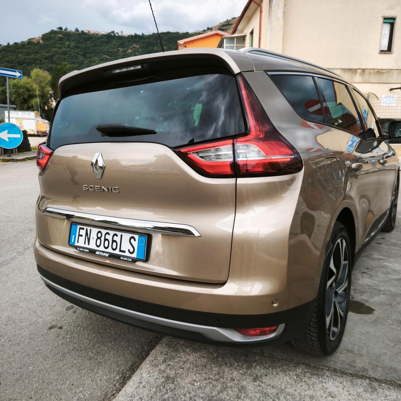 Renault Grand Scenic dCi 8V 110 CV Energy Bose 7 posti E6B