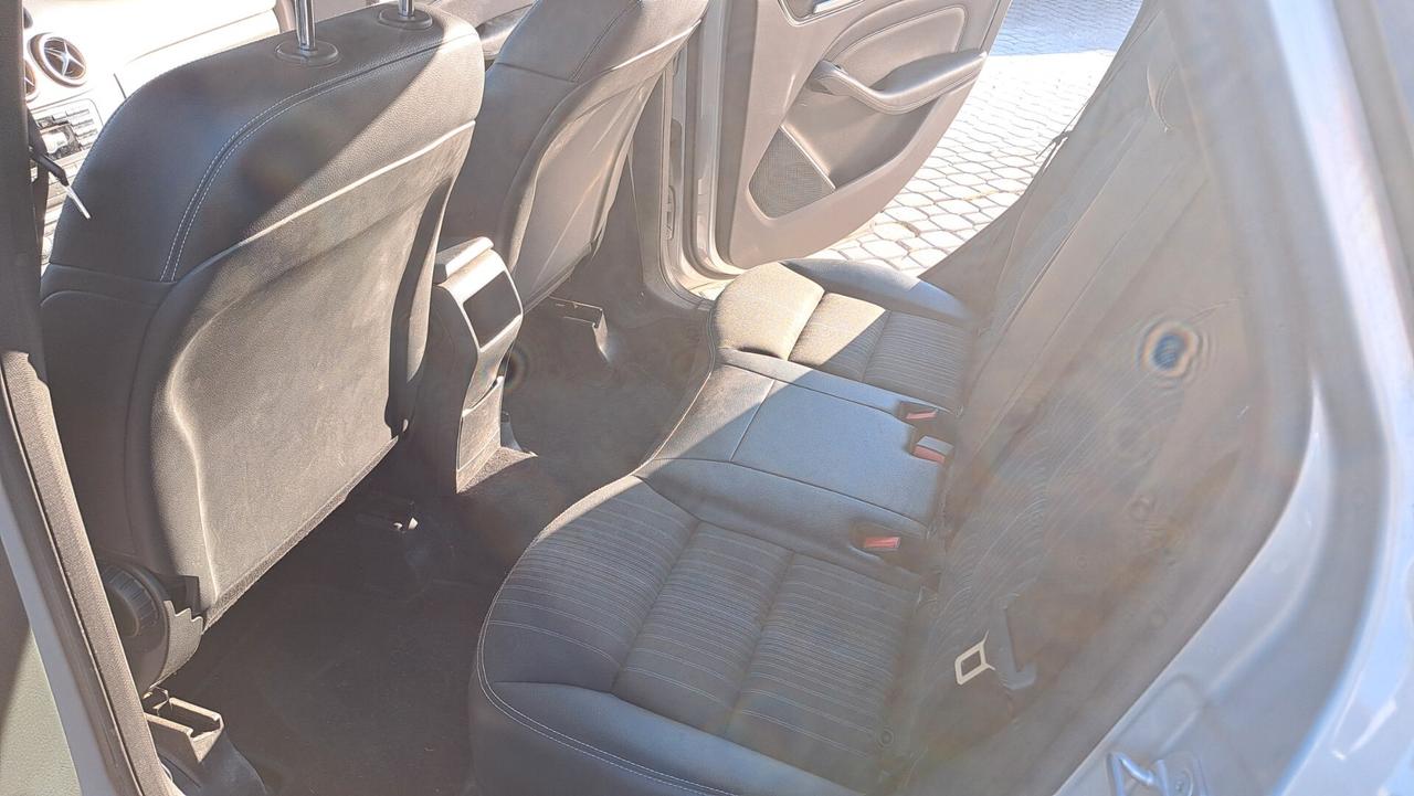Mercedes-benz B 180 BlueEFFICIENCY Premium
