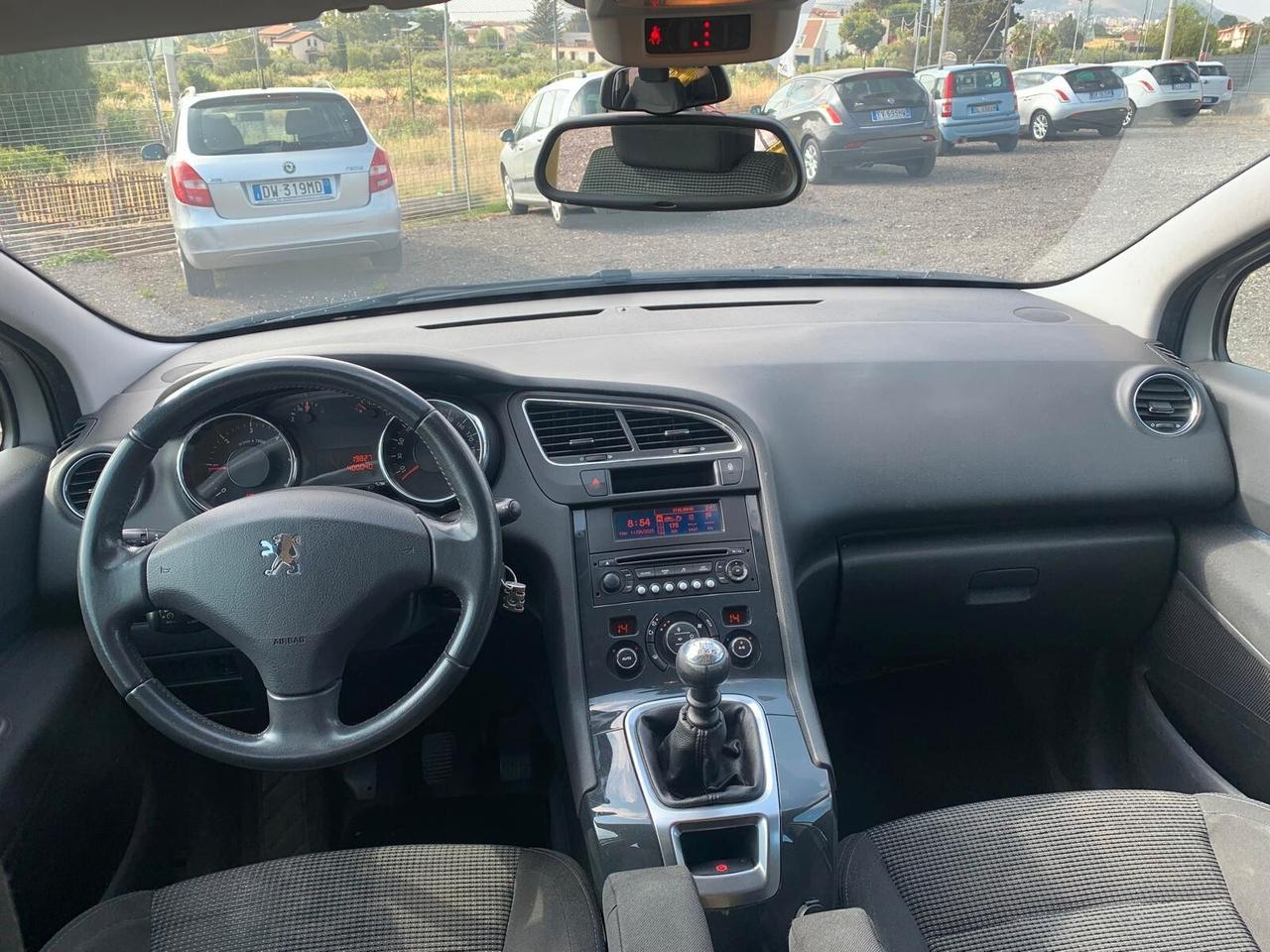 Peugeot 5008 1.6 HDi 112CV Premium