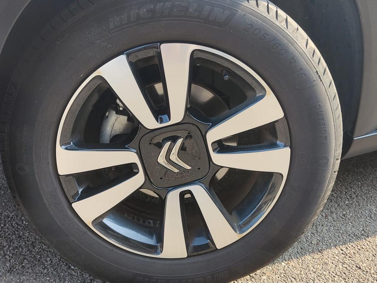 Citroen C3 Aircross blu hdi 100 shine #7241