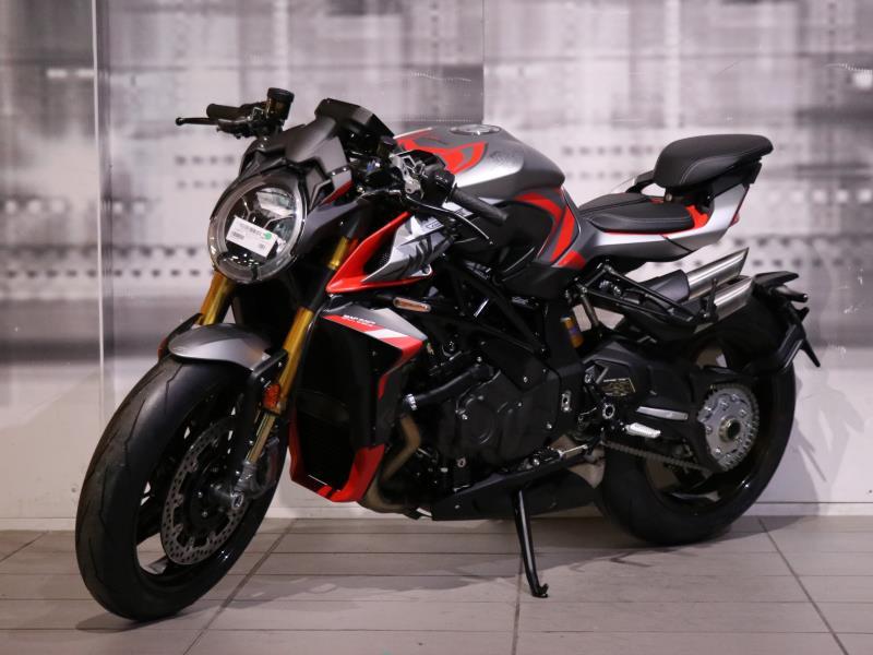 MV Agusta Brutale 1000 RR Nurburgring