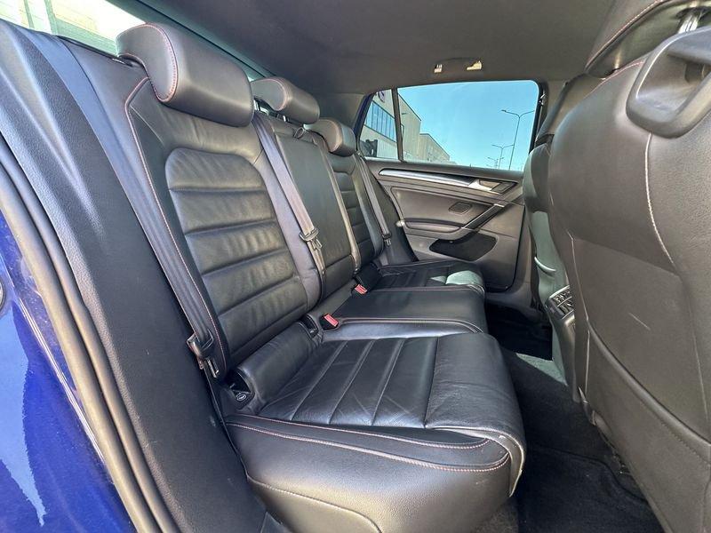 Volkswagen Golf GT 2.0 TSI GTI BlueMotion Technology Performance