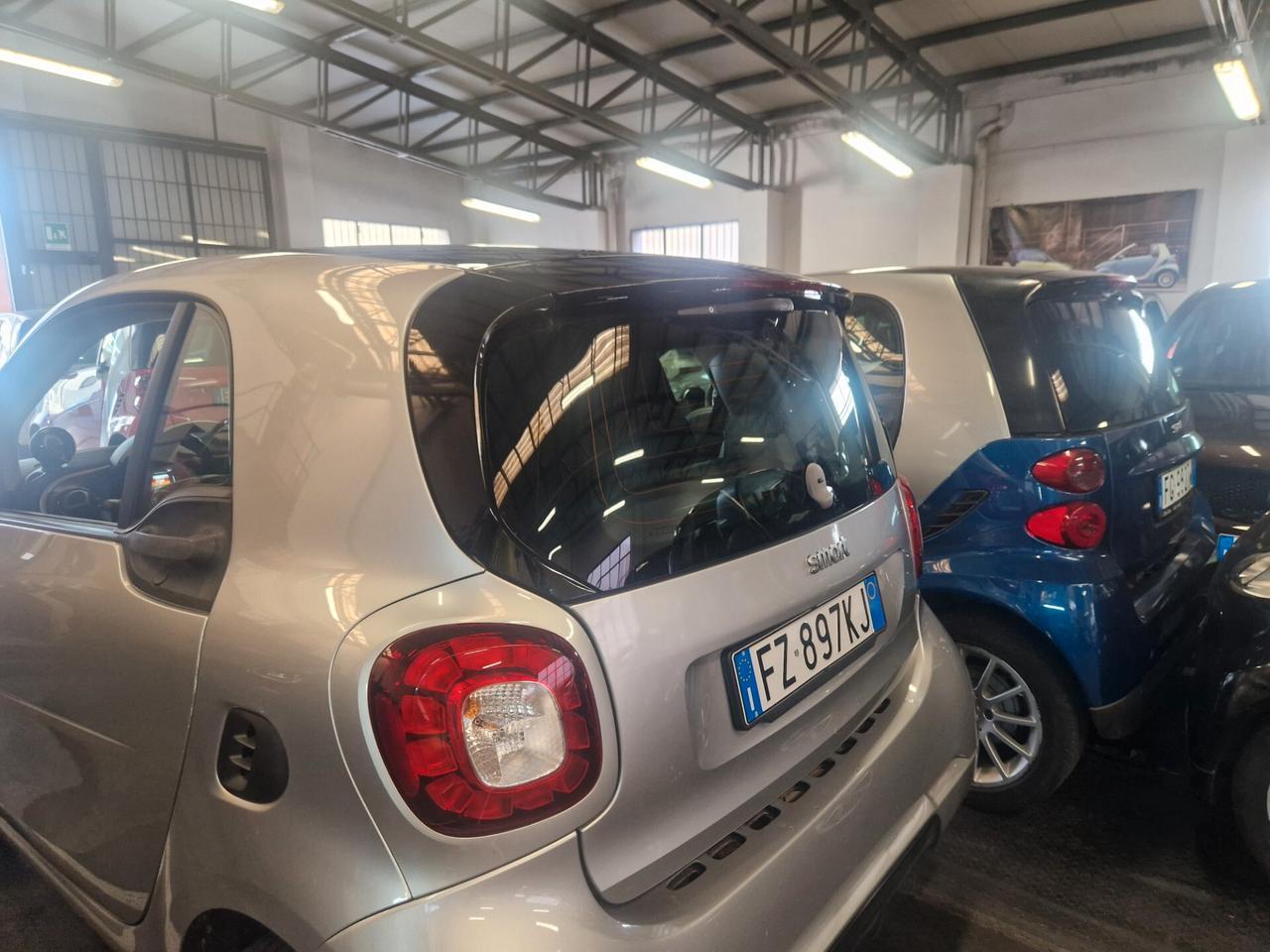 Superpassion solo 57000km strafull garanzia navi telecamera