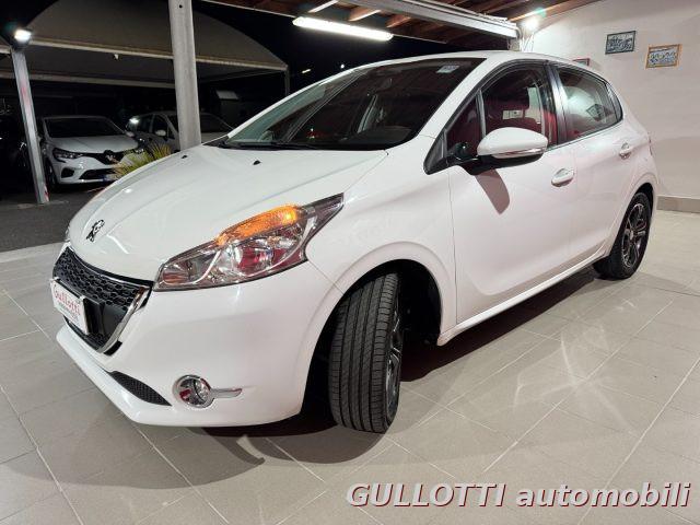 PEUGEOT 208 1.4 8V HDi 68CV 5p. Allure