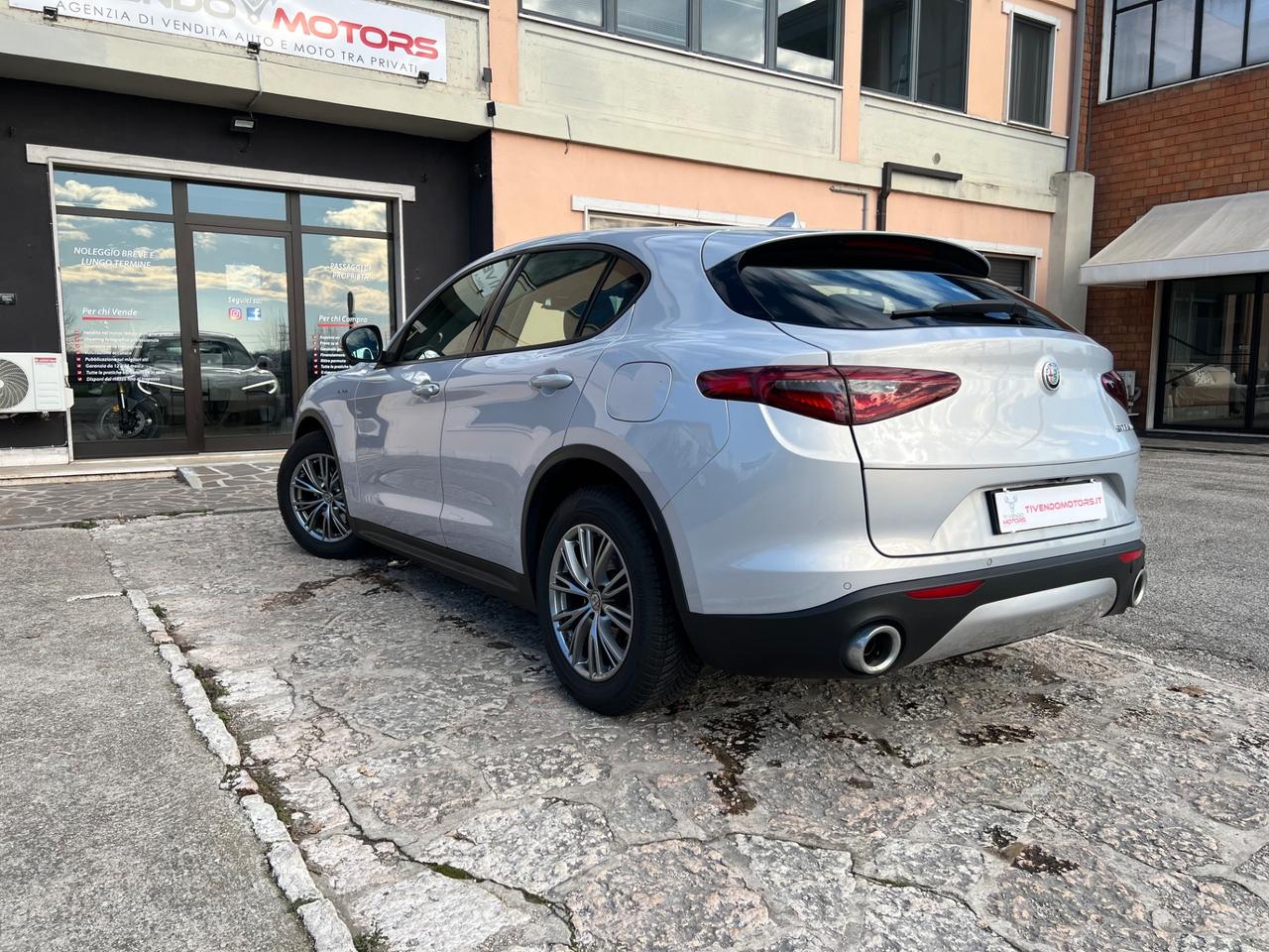 Alfa Romeo Stelvio 2.2 Turbodiesel 190 CV AT8 RWD Super