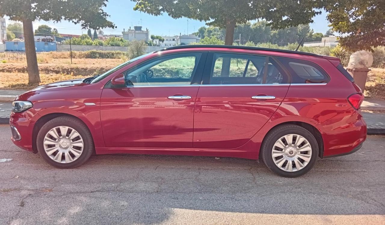 Fiat Tipo 1.6 Mjt S&S SW Lounge *CAMBIO AUTOMATICO*