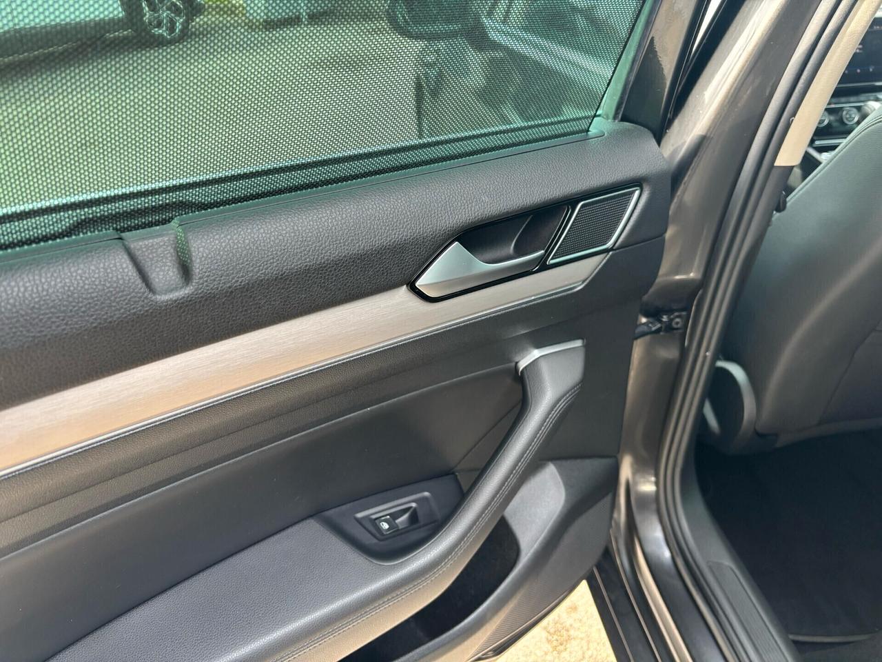 Volkswagen Passat 2.0 TDI Cambio Automatico