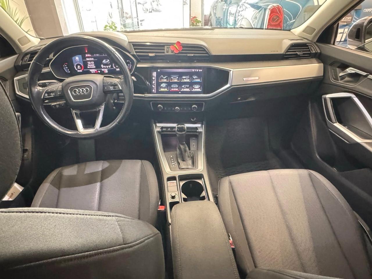 Audi Q3 SPB 35 TDI quattro Business Plus