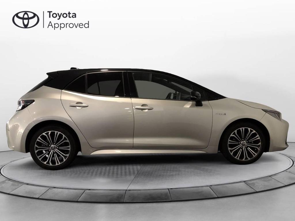 Toyota Corolla 1.8 Hybrid Style CVT