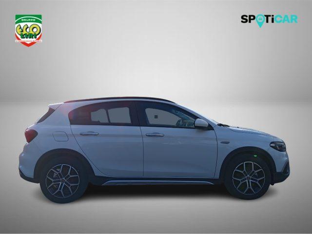 FIAT Tipo 1.5 Hybrid DCT 5 porte Cross