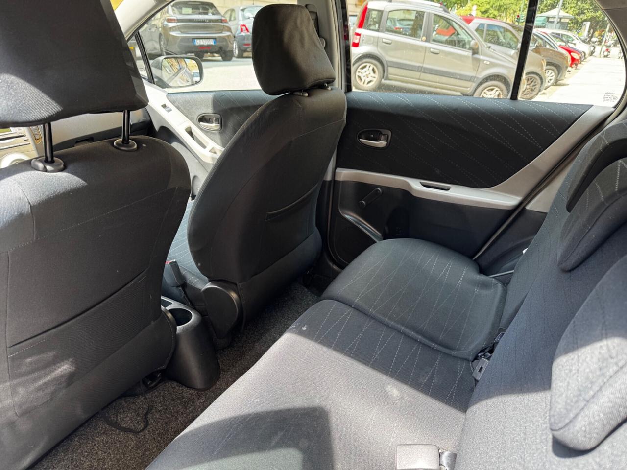 Toyota Yaris 1.3 5 porte Sol