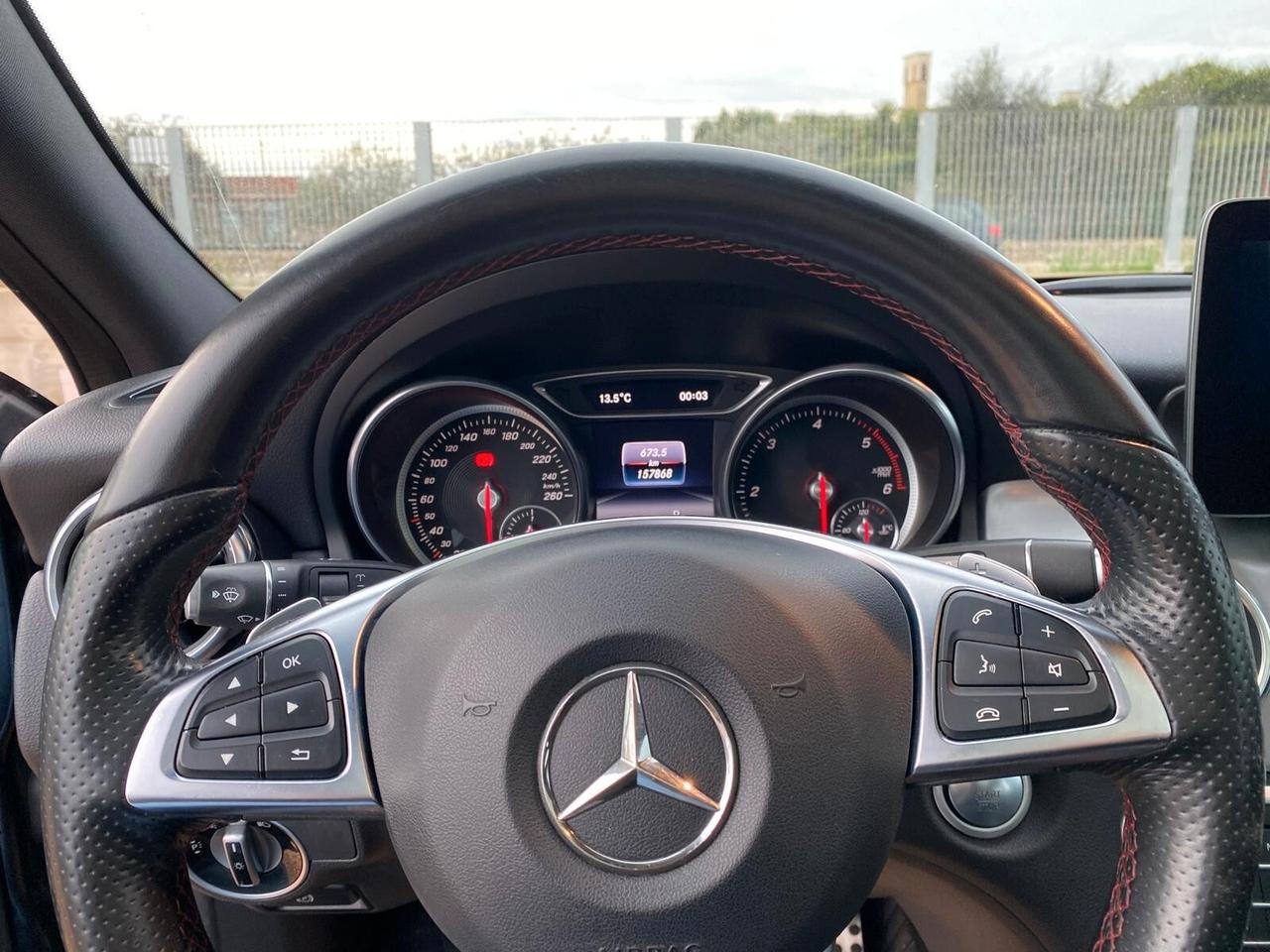 Mercedes-benz GLA 220 d Automatic Premium | 2018