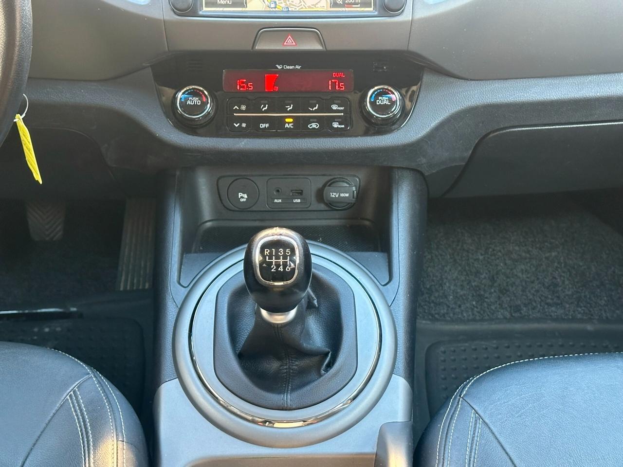 Kia Sportage 1.7 CRDI VGT 2WD high tech