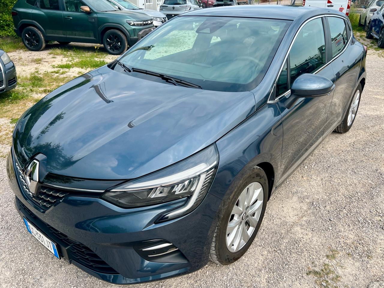 Renault Clio Full Hybrid E-Tech 140 Intens