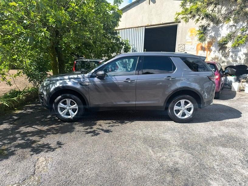 Land Rover Discovery Sport 2.0 TD4 180 CV HSE Luxury AWD 7 POSTI
