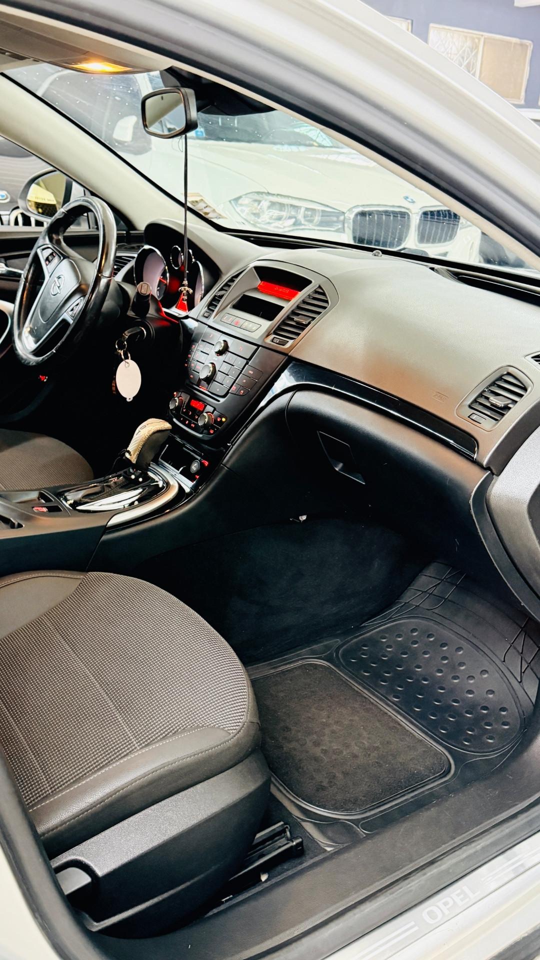 Opel Insignia 2.0 CDTI Sports Tourer Cosmo