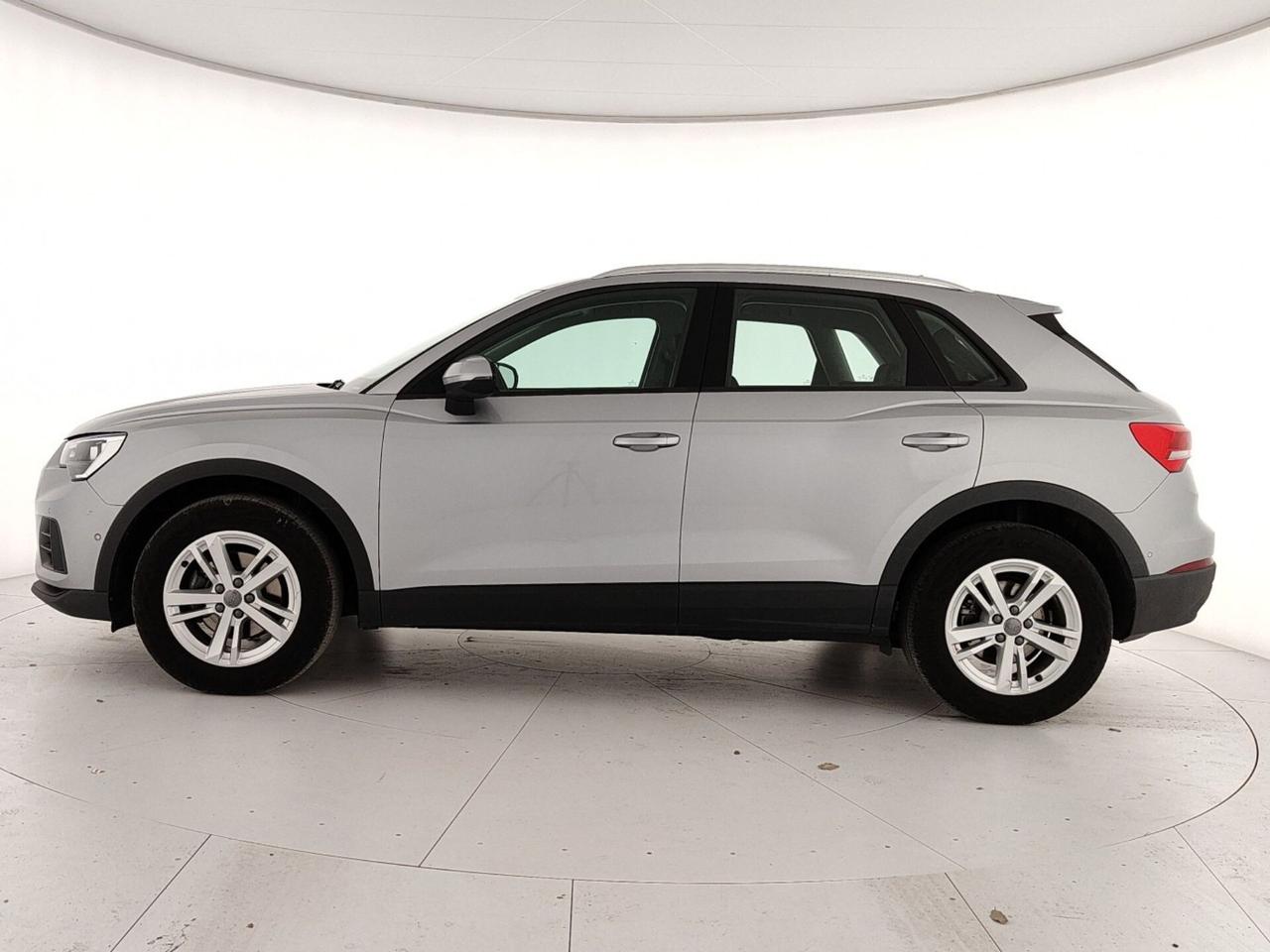 Audi Q3 35 TDI quattro Business