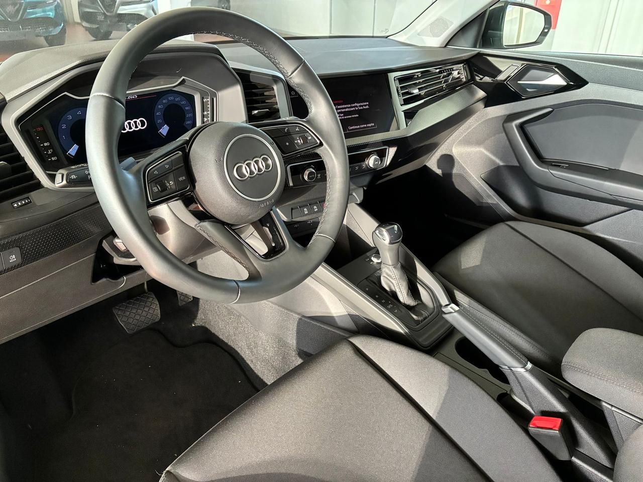 Audi A1 sportback 30 1.0 tfsi admired 110cv s-tronic