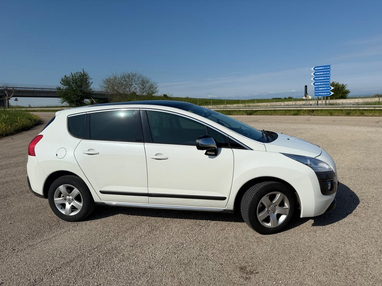Peugeot 3008 2.0 HDi 150CV Tecno