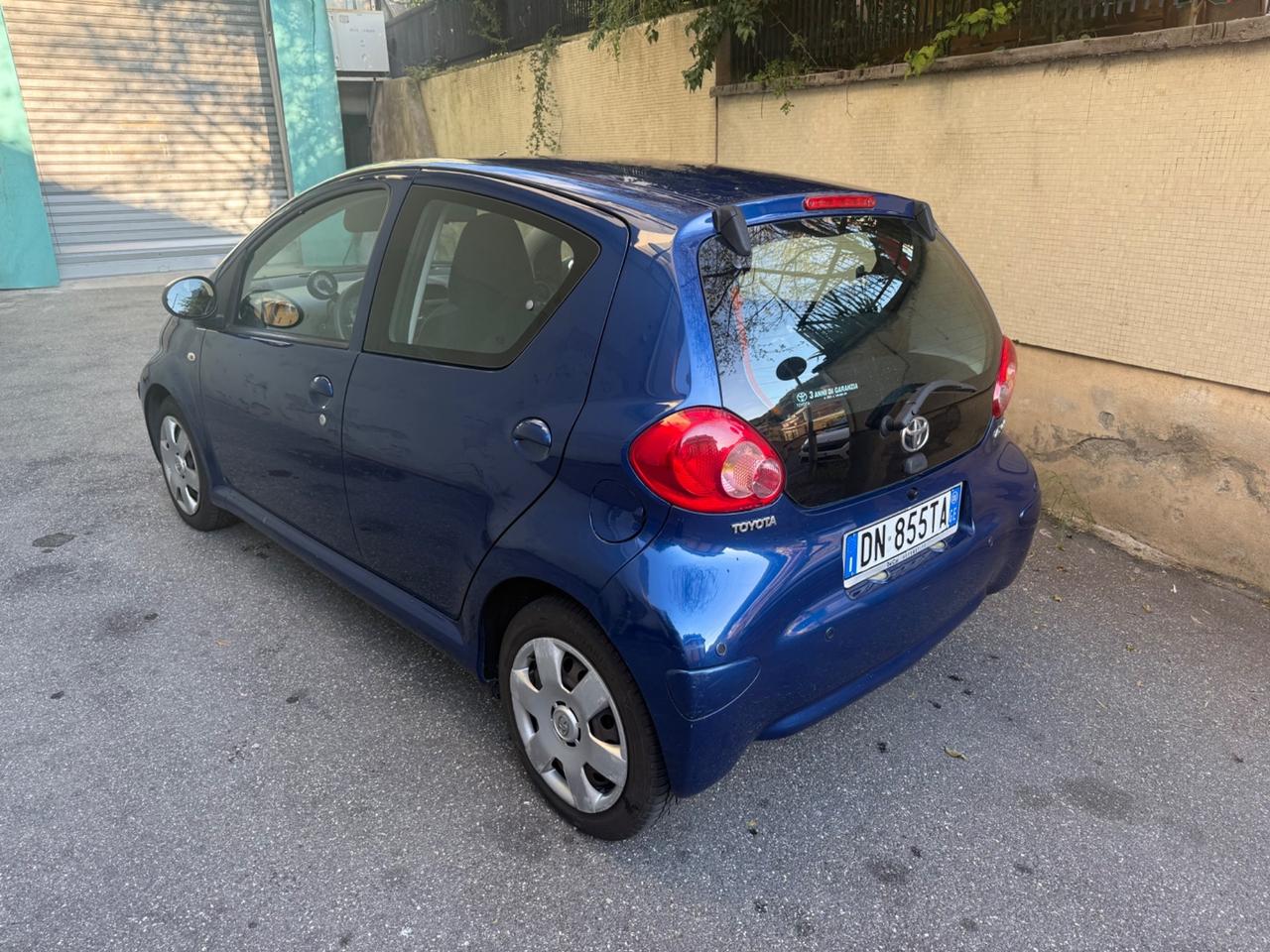 Toyota Aygo 1.0 12V VVT-i 5 porte Sound