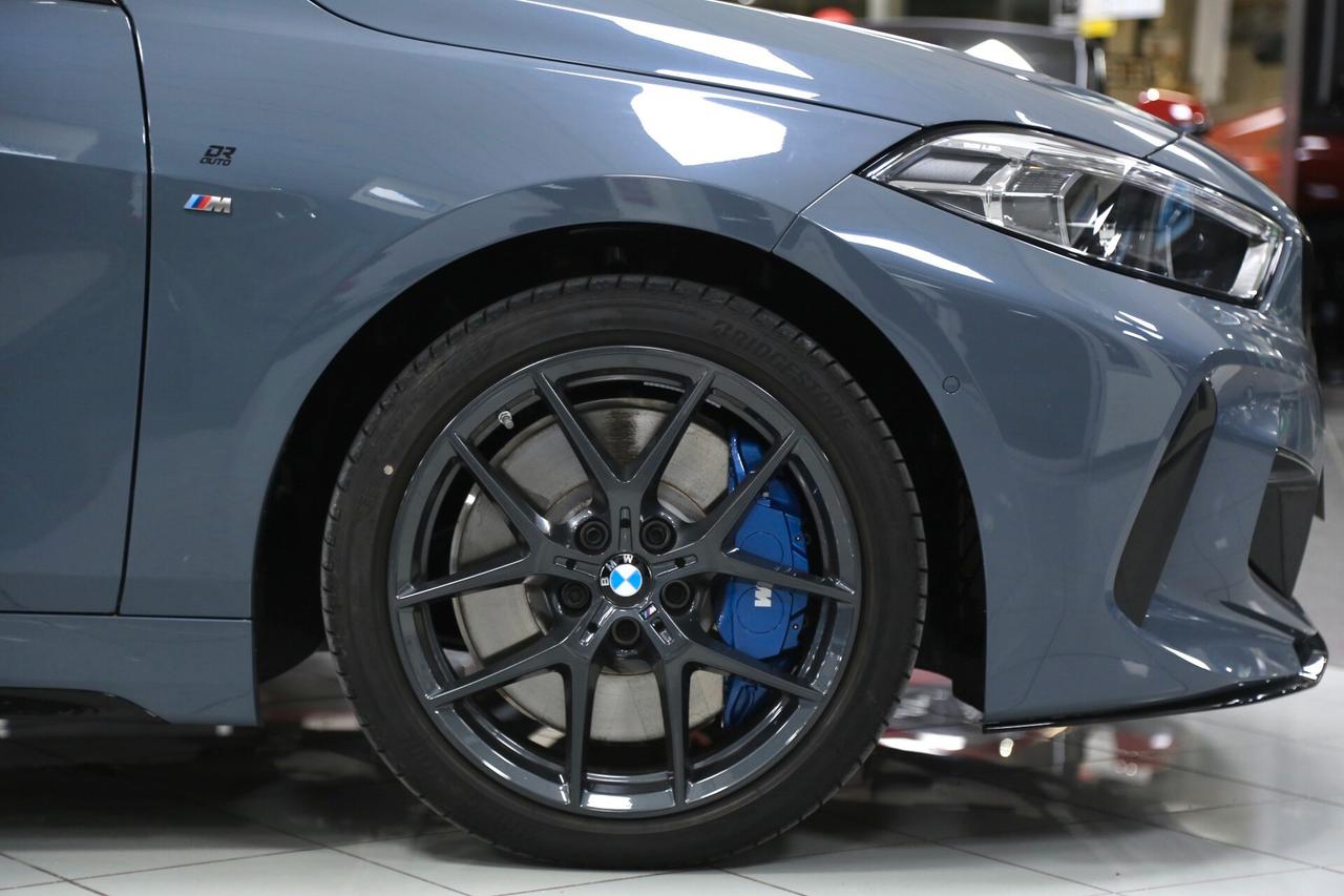 Bmw M 135i xDrive auto_2024