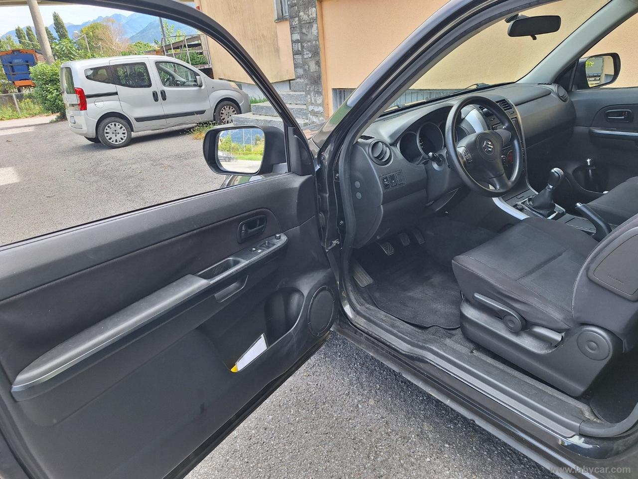 SUZUKI Grand Vitara 1.6 16V 3p. 4X4
