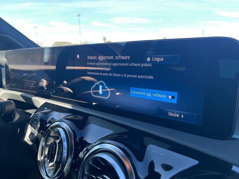 Mercedes-Benz Classe A - W177 2023 A AMG 35 AMG Line Premium Plus 4matic auto