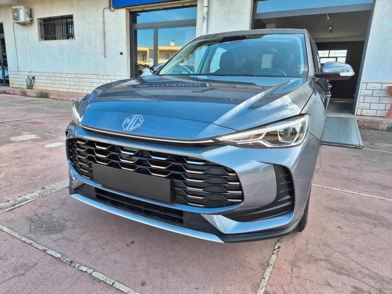 ZS 1.5 STANDARD 115CV GPL