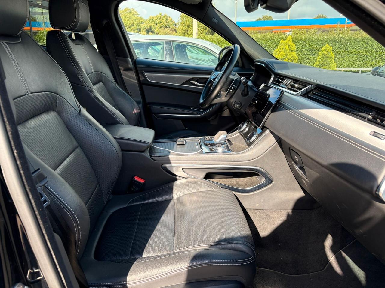 Jaguar F-Pace 2.0 D 204 CV AWD aut. R-Dynamic SE