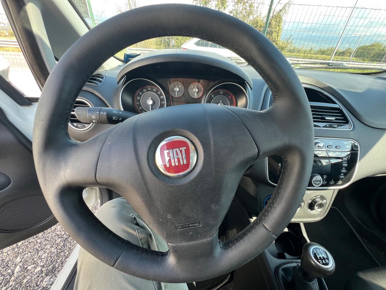 Fiat Punto 1.3 MJT II S&S 95 CV 5 porte Street