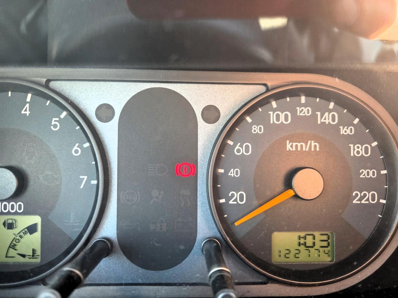 Ford Fiesta 1.2 16V 3p. Ambiente