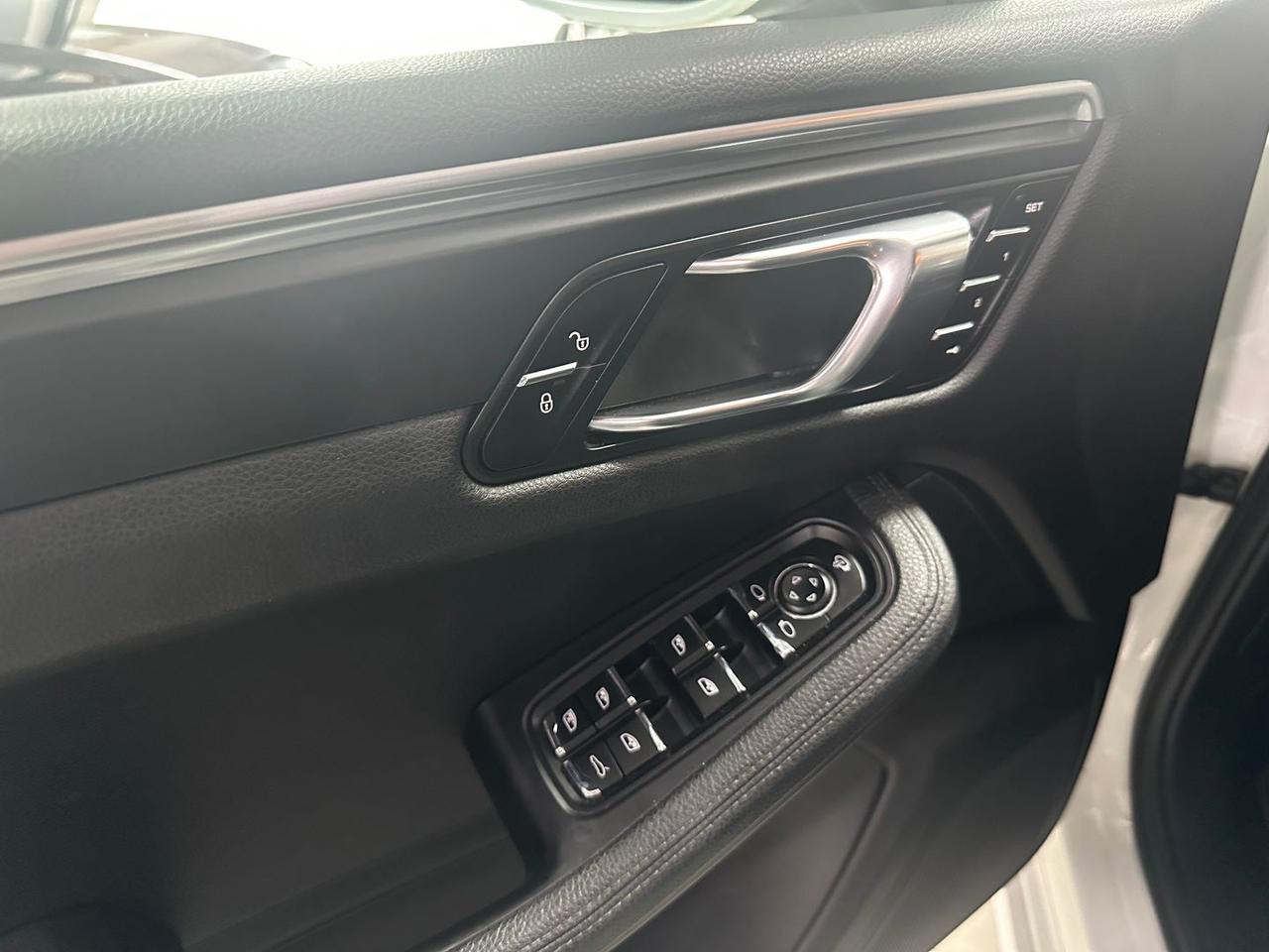 Porsche Macan 2.0 FULL TETTO PASM #7029