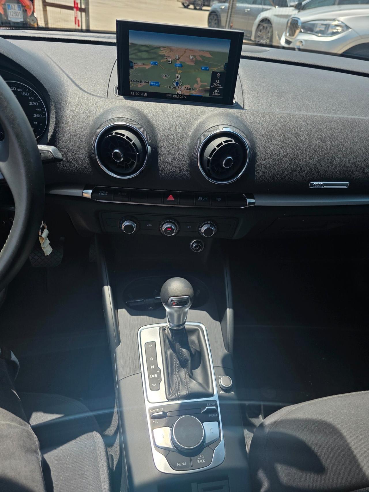 Audi A3 SPB 30 TDI S tronic Business