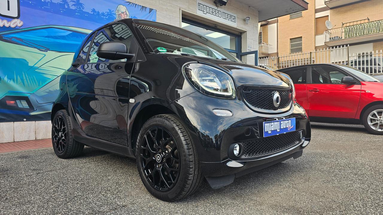 Smart ForTwo 70 1.0 twinamic Passion TAGL UFF NAV LED CERCHI 16'