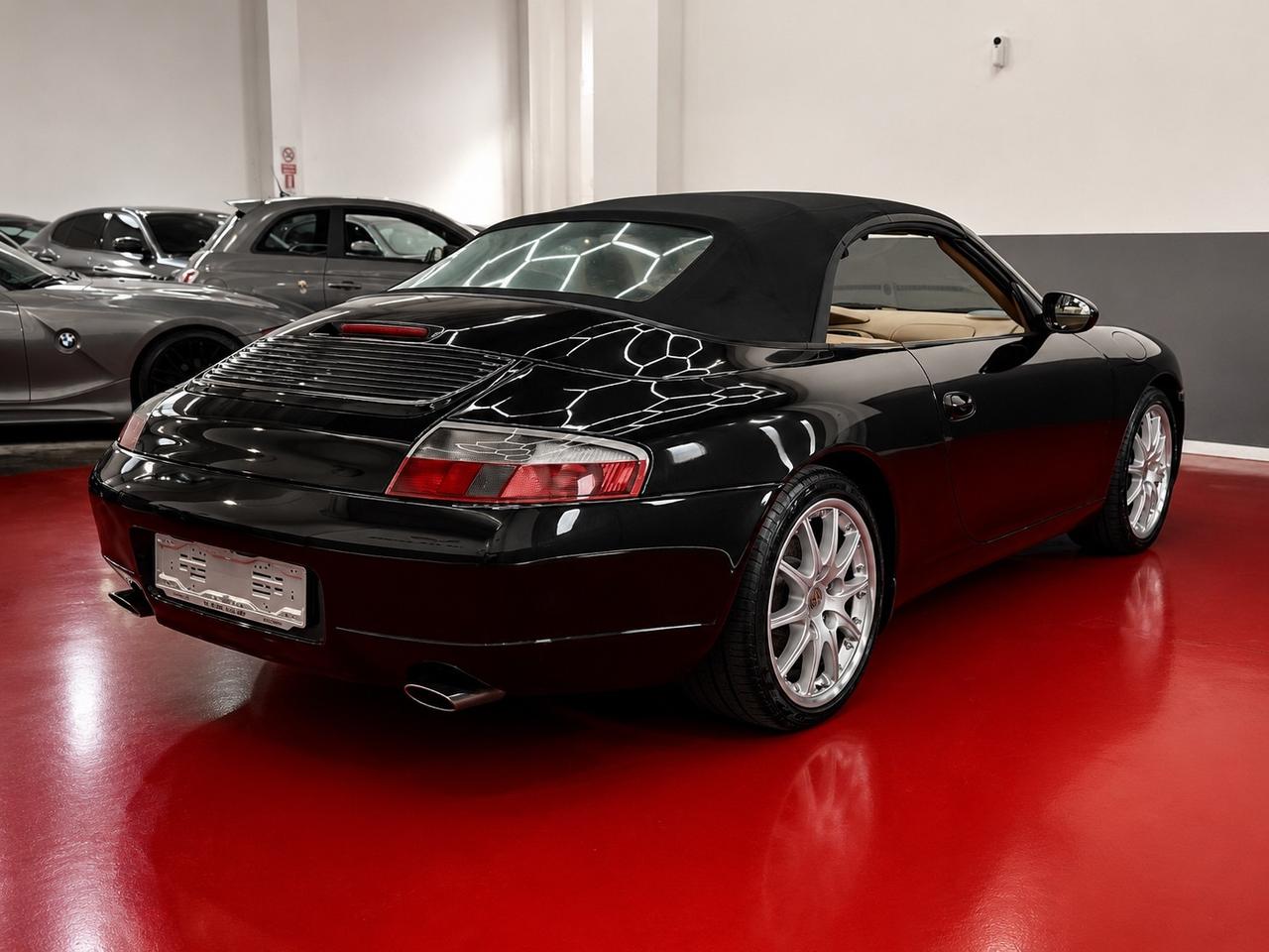 Porsche 911 Carrera cat Cabriolet