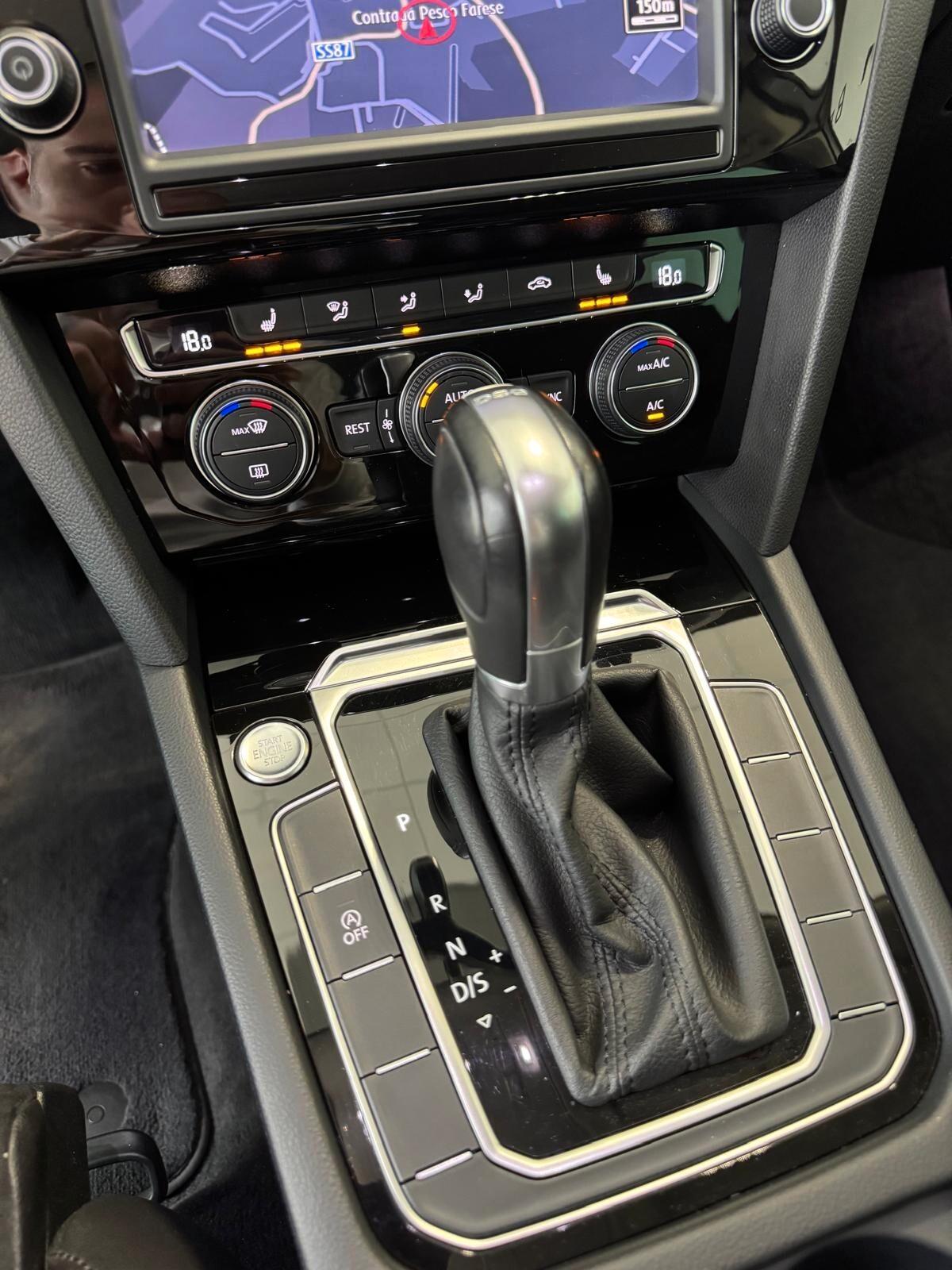 Volkswagen Passat 2.0 TDI DSG Highline BlueMotion Technology