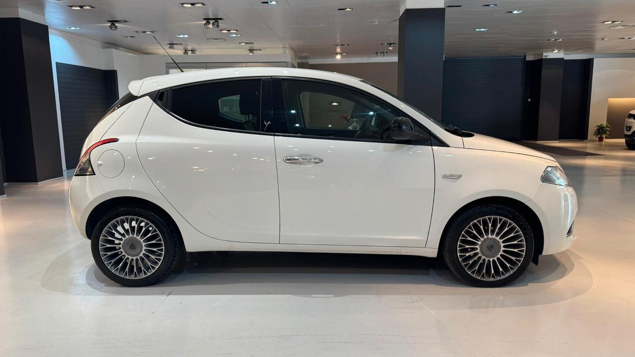 LANCIA YPSILON 1.3 MJT 95cv - 2017