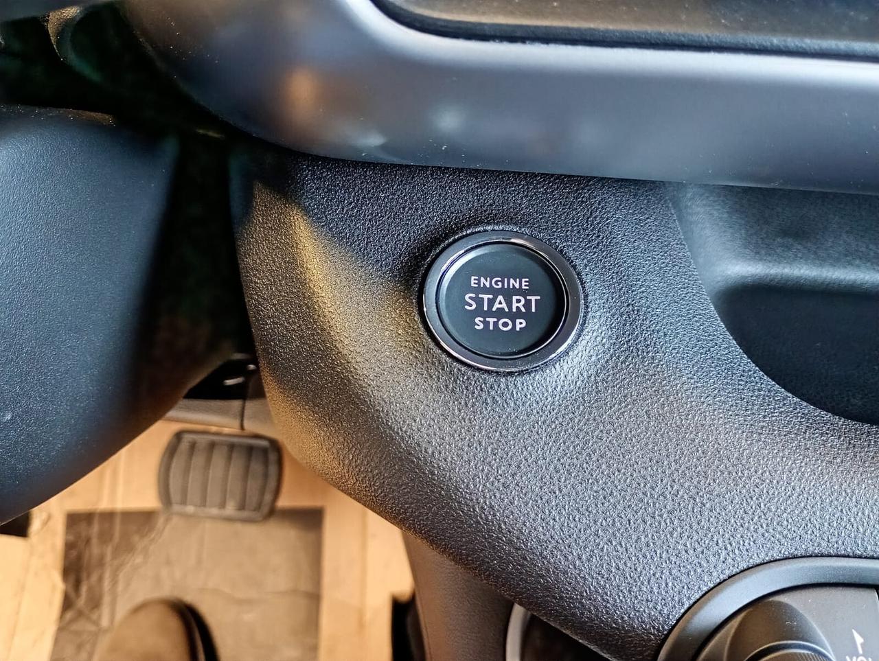 Jeep Avenger 4xe Hybrid Overland 1.2