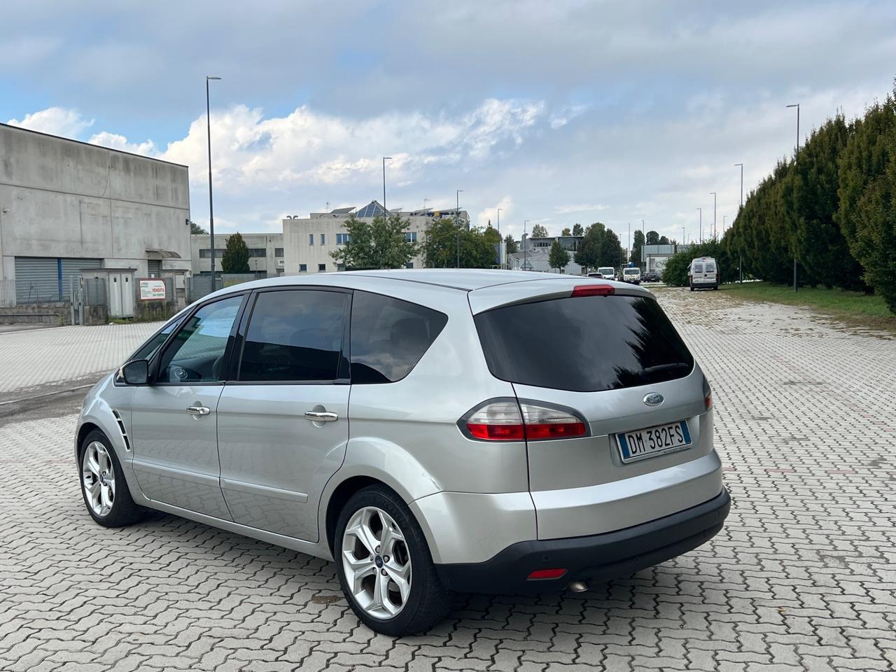Ford S-Max 2.0 TDCi 130CV 6tr. Titanium DPF