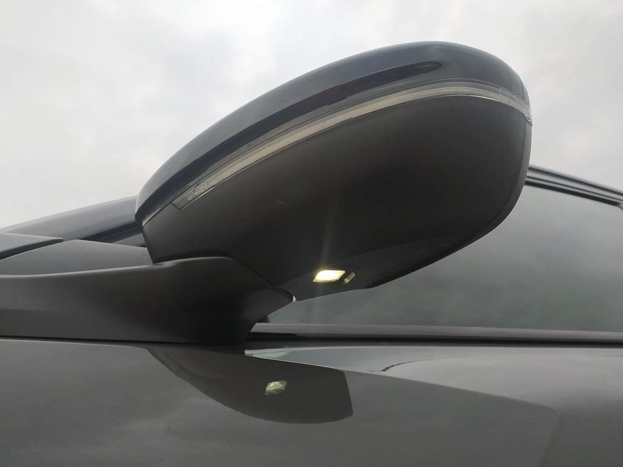 Peugeot 2008 GT 1.5 Blue HDI 130 #7917