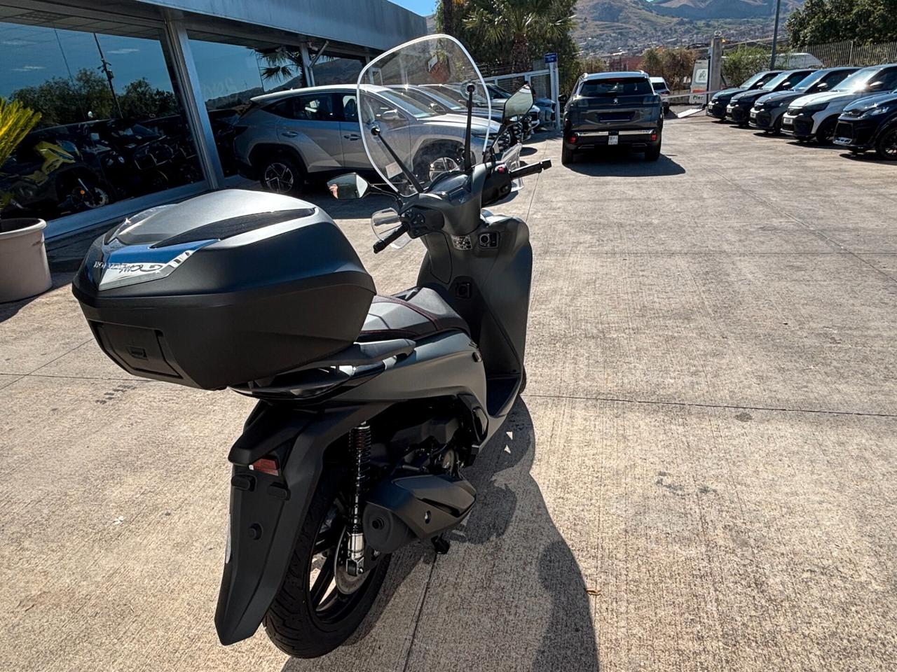 Honda SH 350 Sport ABS grigio NUOVO KM 0