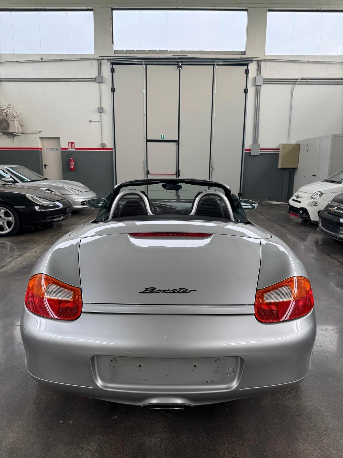 Porsche Boxster 2.5i 24V cat