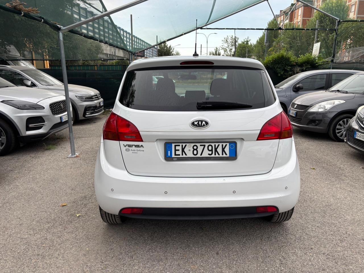 Kia Venga 1.4 benzina OK NEOPATENTATI