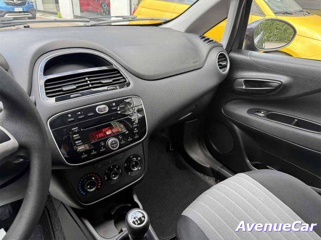 FIAT Punto 5 porte 1.2 Street Euro 6 ADATTA A NEOPATENTATI