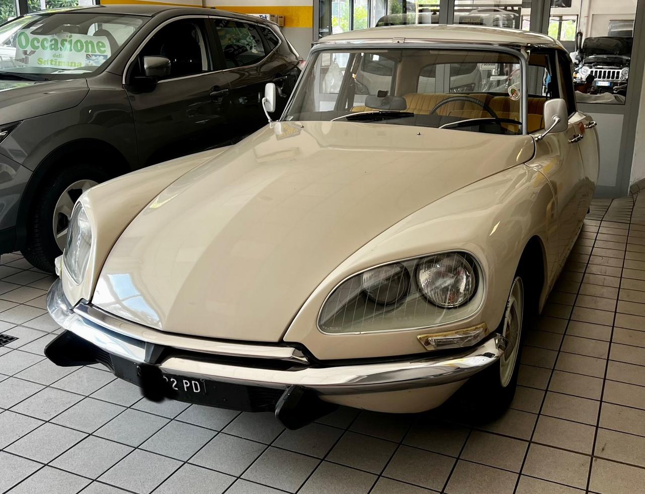 Citroen DS ID 19 1971 4 marce